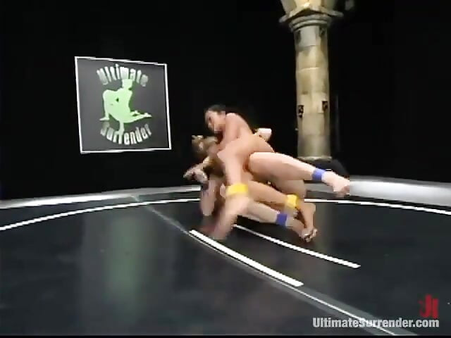 Lucy Lee și Jade Marxxx