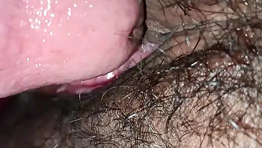 Peli cudai ladki ki choti cut me