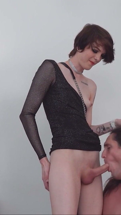 TGIRLSEX.XXX: Autumn Rain Tops Tony! | Clip 1