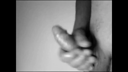 Dude jerks in slowmotion to huge cumshot