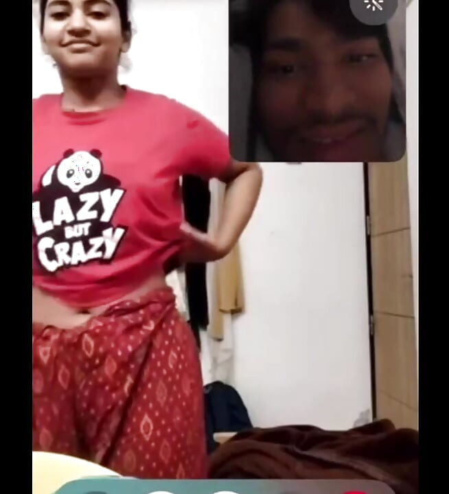 18 YEAR virgin GIRL WITH