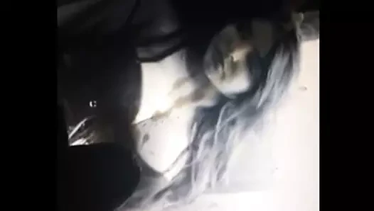 Cum üzerinde anushka sharma göğüsler