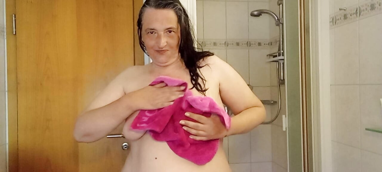 Efter duschen... Ett ögonblick bara för dig