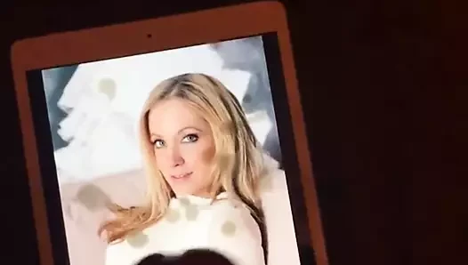 Joanne Froggatt'a boşalıyor