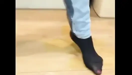 Jeans und strumpfhosen benetzen, zusammenstellung