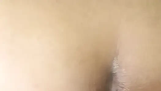 Хардкорная подруга трахается в порно