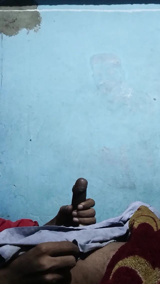 I&#039;m solo performing masturbation