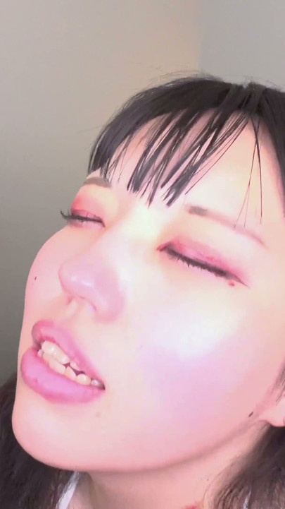 Sana Minami Has Two Men Come and Play with Her Naked Body