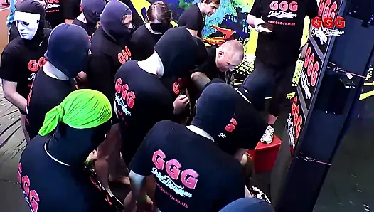 Ggg John Thompson- Susi Star Sucking and Fucking Gigantic Cocks on a Wil...