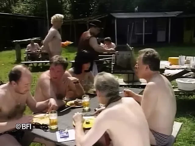 Xkiss - Grandpa and grandma picnic, part 2