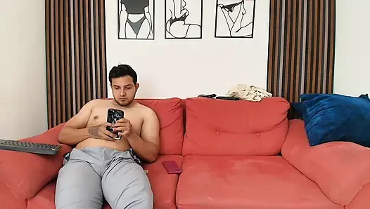 Полный дом, счастливое сердце: мой друг прибыл из другой страны и приключения начались