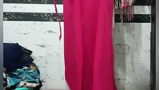 Priya bhabi ateşli video çekimi