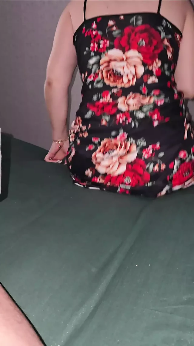Step mom without panties under dress leave step son in bed  with big erection