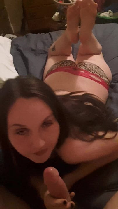 Slut Lizzy Sucking Cock
