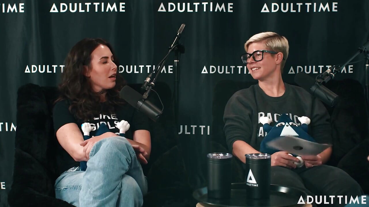 Alison Rey & Casey Calvert Kroppsräkningar, Slampa Eras, & Taylor Swift | podcasten Vuxentid