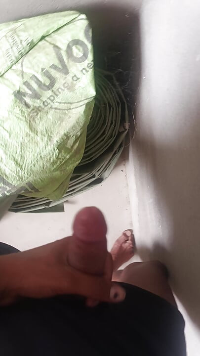 Hast mathun big size dick very hot sexy land shape
