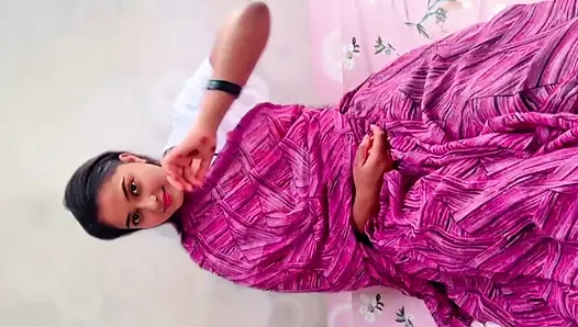 Indian Bhabhi Devar’s ke Mota land se Chudai karwane lagi when she was alone at home Full video