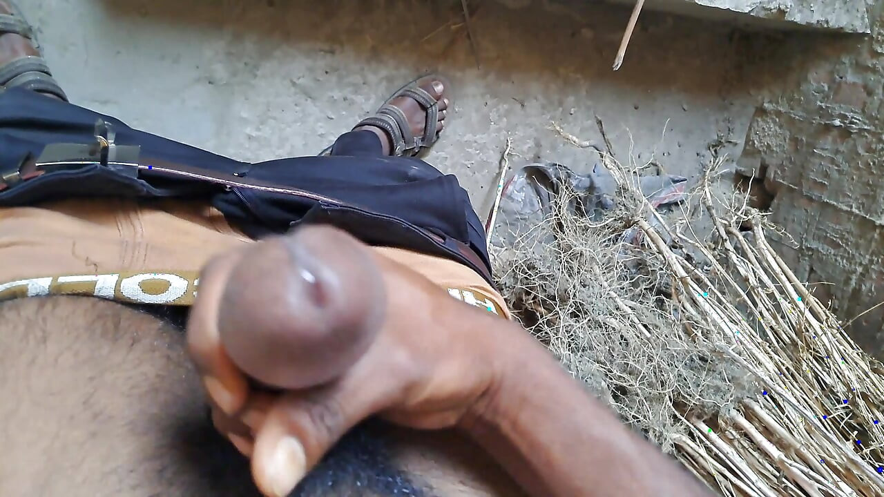 Desi Oldnam masterbation and cook in locker room