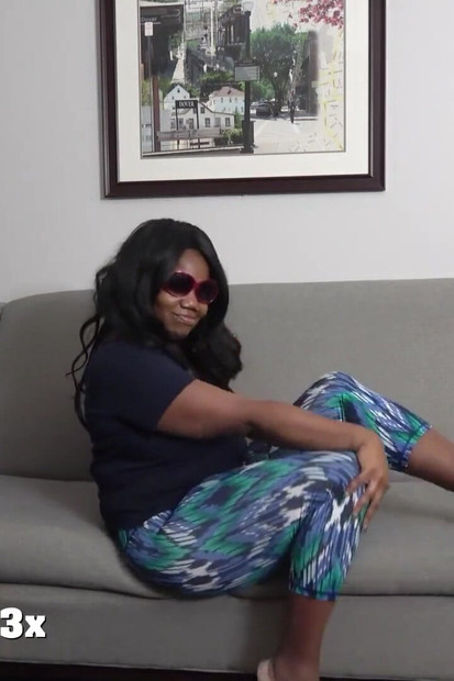 酷在我的太阳镜由马德琳玫瑰主演