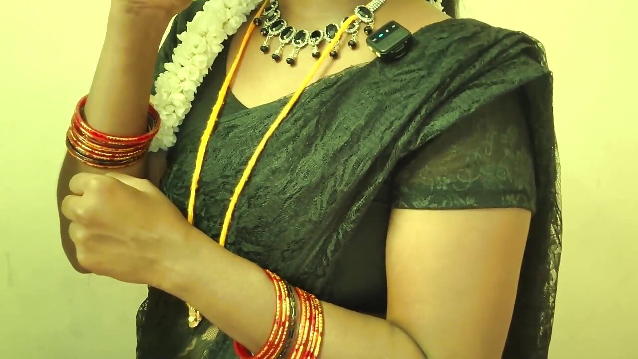 Tamilisches verheiratetes bhabi will zwei schwänze - desi sex zu dritt