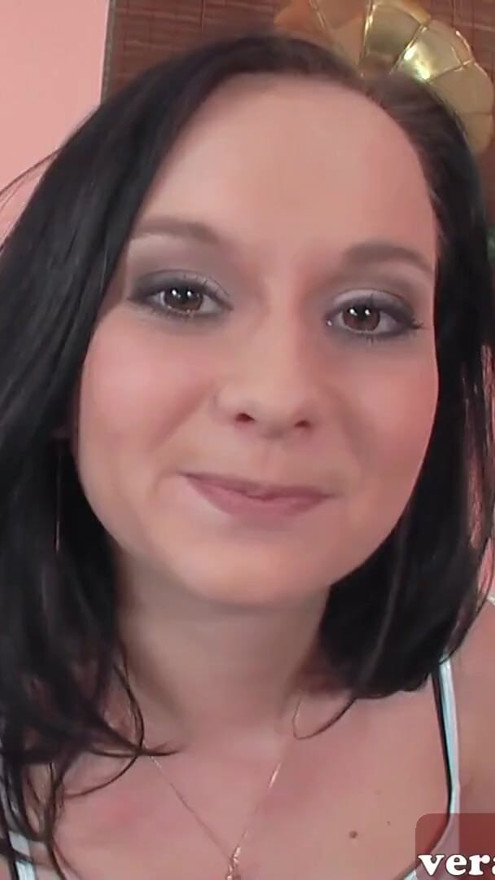 Shy german teen do porn casting for money | Clip 1