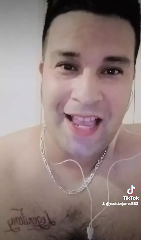 I know it hurts sometimes. Follow my onlyfans jarred333