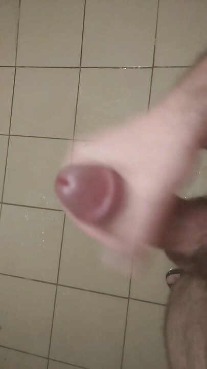 Igranje s mojim kurcem.