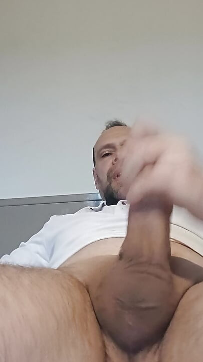 Gemidos durante a ejaculação