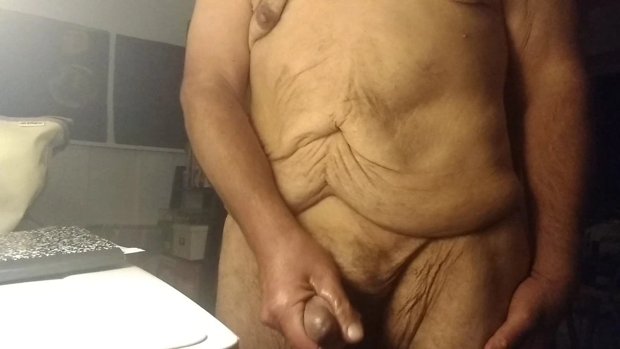 video of me showing my ass in full view