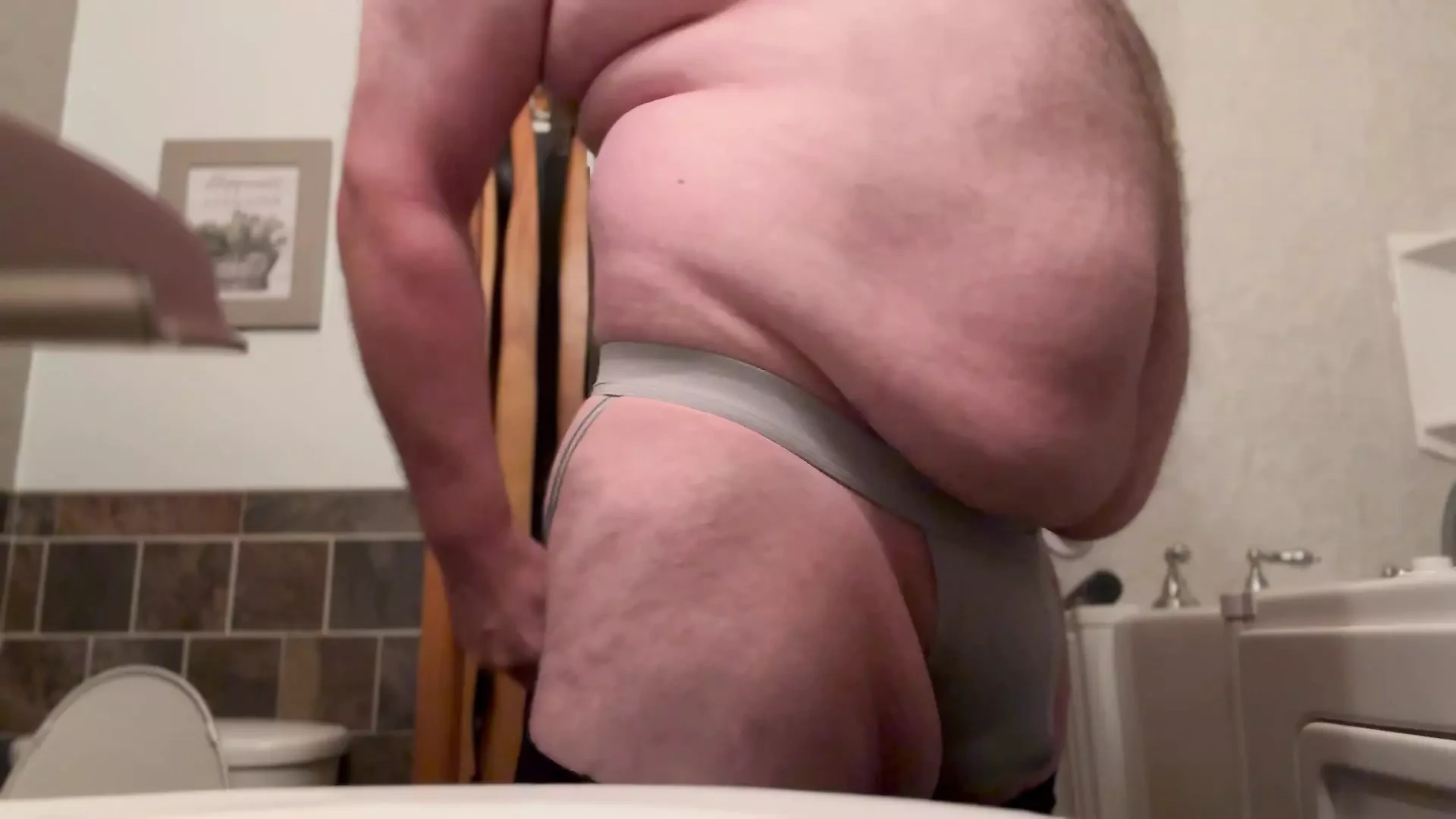 Hairy Fat Chub takes dildo and squirts through jock