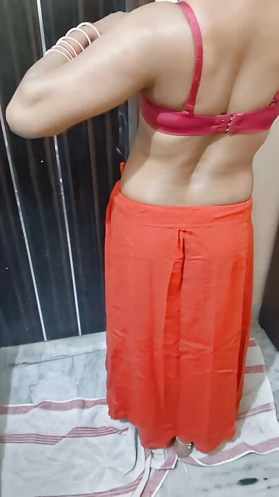 Bengali Bhabhi's Sexy Massage Video Cock Will Stand Up After Seeing You