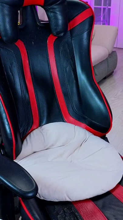 fuck my pussy with dildo | Clip 2