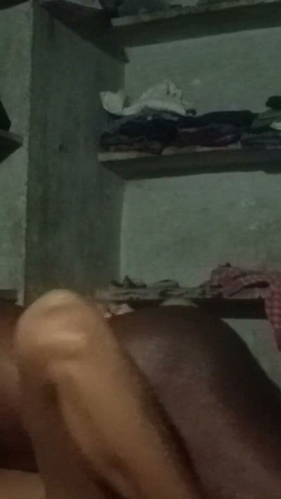 La bhabhi del pueblo follando con su marido | Clip 1