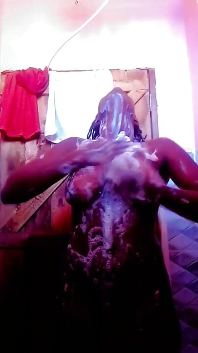 Wash My Sweet Body with Me