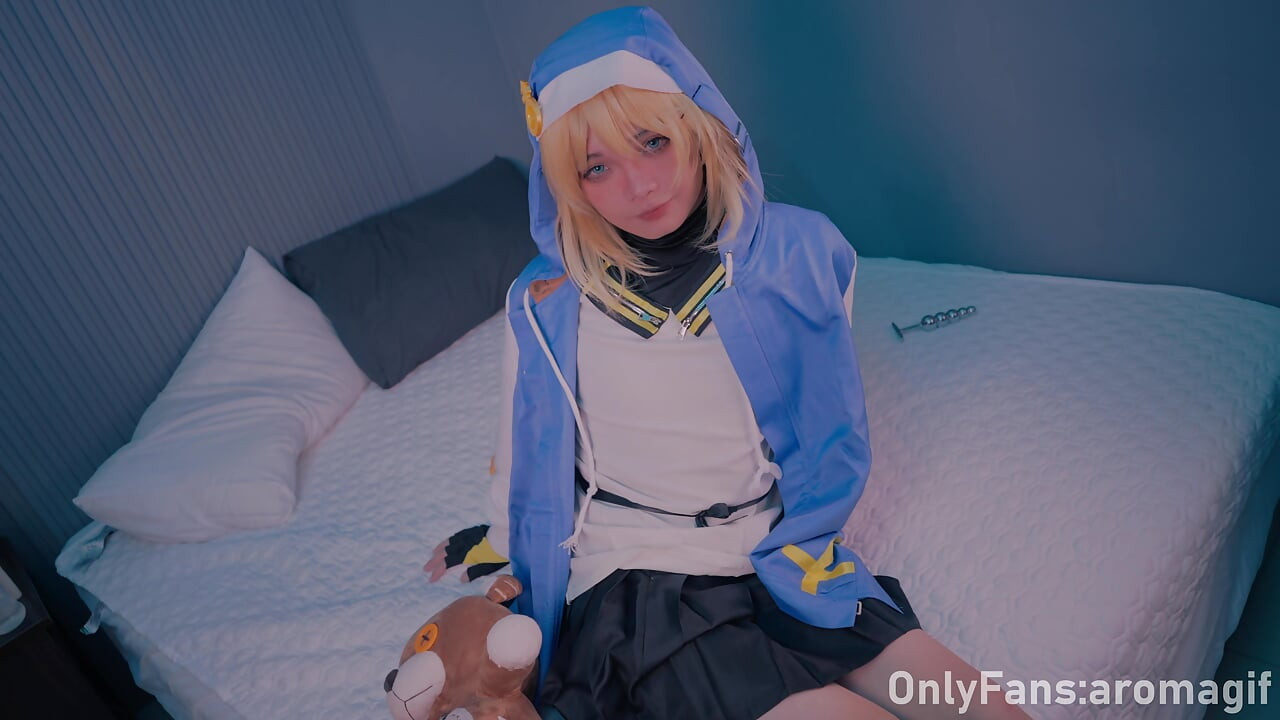 Guilty Gear-Cute big cock femboy Bridget got tied up with his yo-yo!