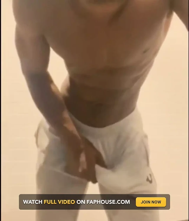 Sneaking Out for Fun, Onlyfans Full Video