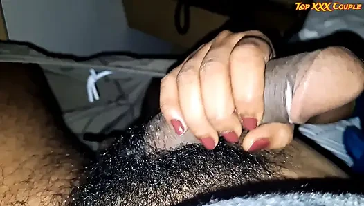 Hot Bhabhi Giving Hand Job Without Mood