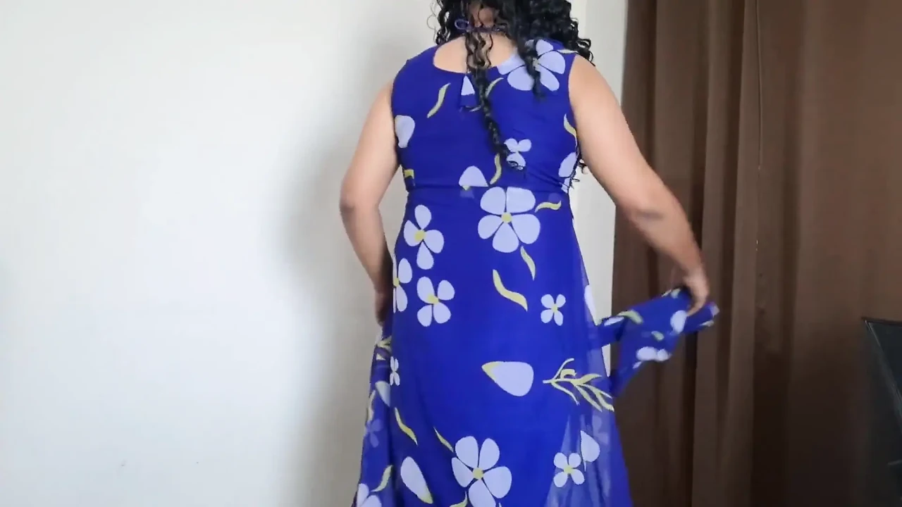 Wifey Spit-roasted Hotwife Indiansissychubby