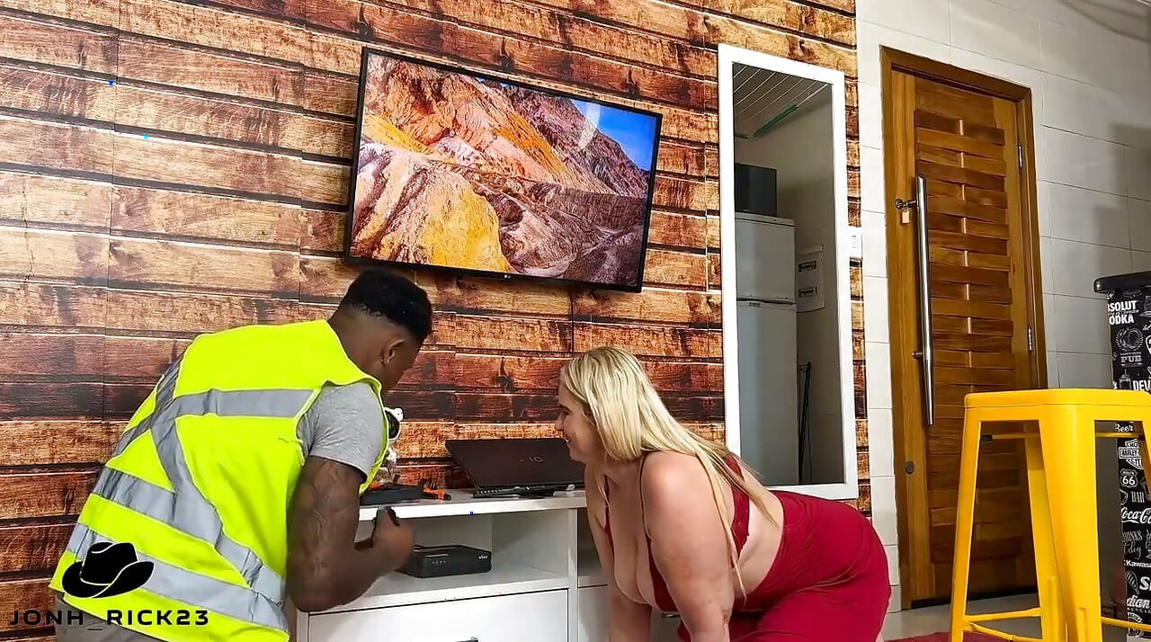 Husband for Hire Fucked Blonde