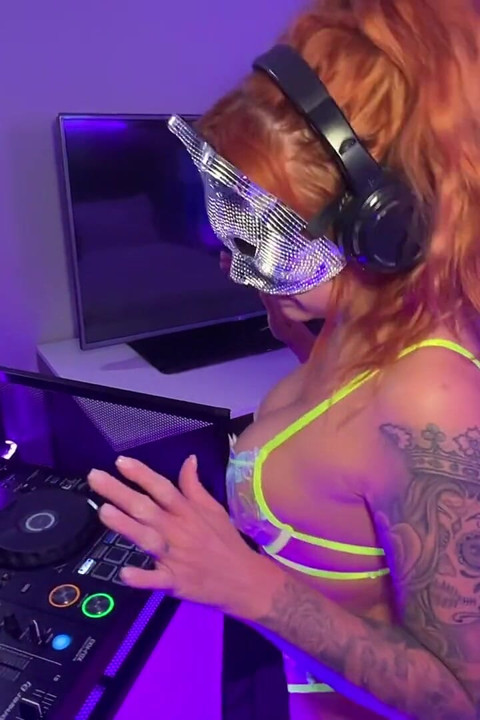 Riding the Hot Djs Dick Till Cumming All Over My Ass