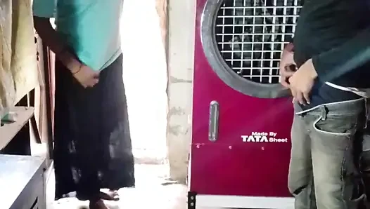 Bhabhi Chudi Dewar Se, Devar Ke Room Mein Jake Bhabhi Roz Chudti Hai Dewar Se Apne Husband Ke Bahar Ke Jaane Ke Baad Hindi Audio Desi Sexy Video, Hindi Sexy