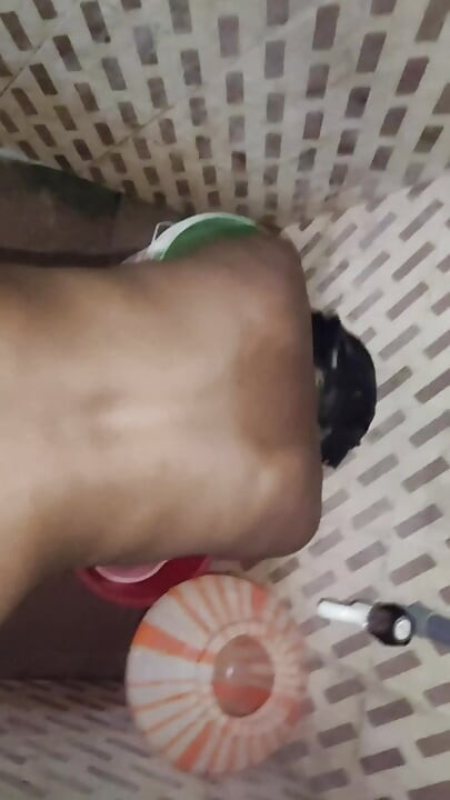 Mera bhabhi ko bathroom mai choda. Desy Doggy style