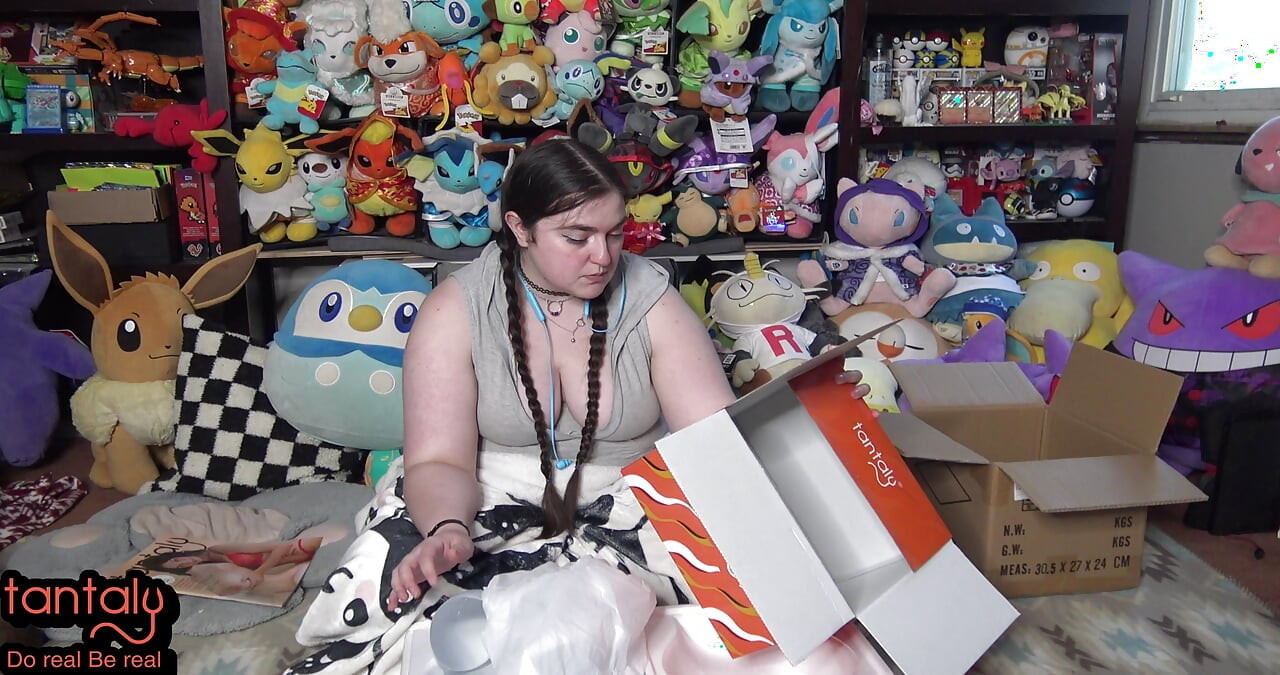 Abby Unboxes Tantaly's Crystal Sex Doll