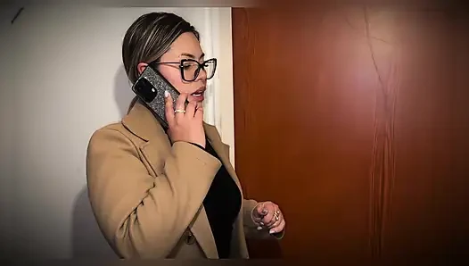 I fuck sexy and prudish psychologist in her office in the middle of a session