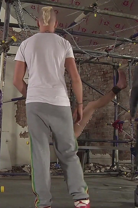 Poor Leo Gets His Ass Used