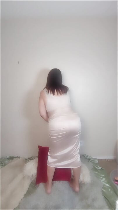 Dildoyla anal mastürbasyonmun tadını çıkarın! Harika hissettim!