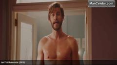Liam Hemsworth strips naked and wraps a towel around his wai