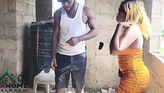 18 Years Old Ghetto Baddie Loves Big Dick