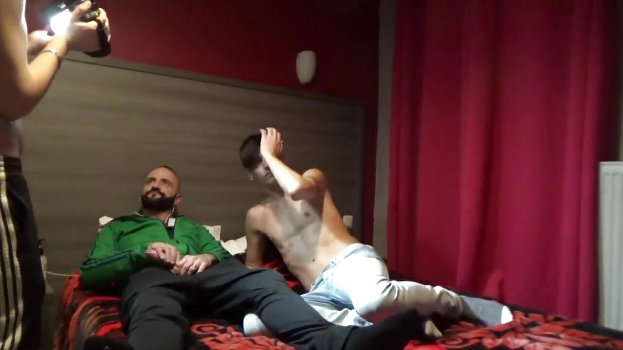 Raw porn cam Ludo fucked raw by Danny