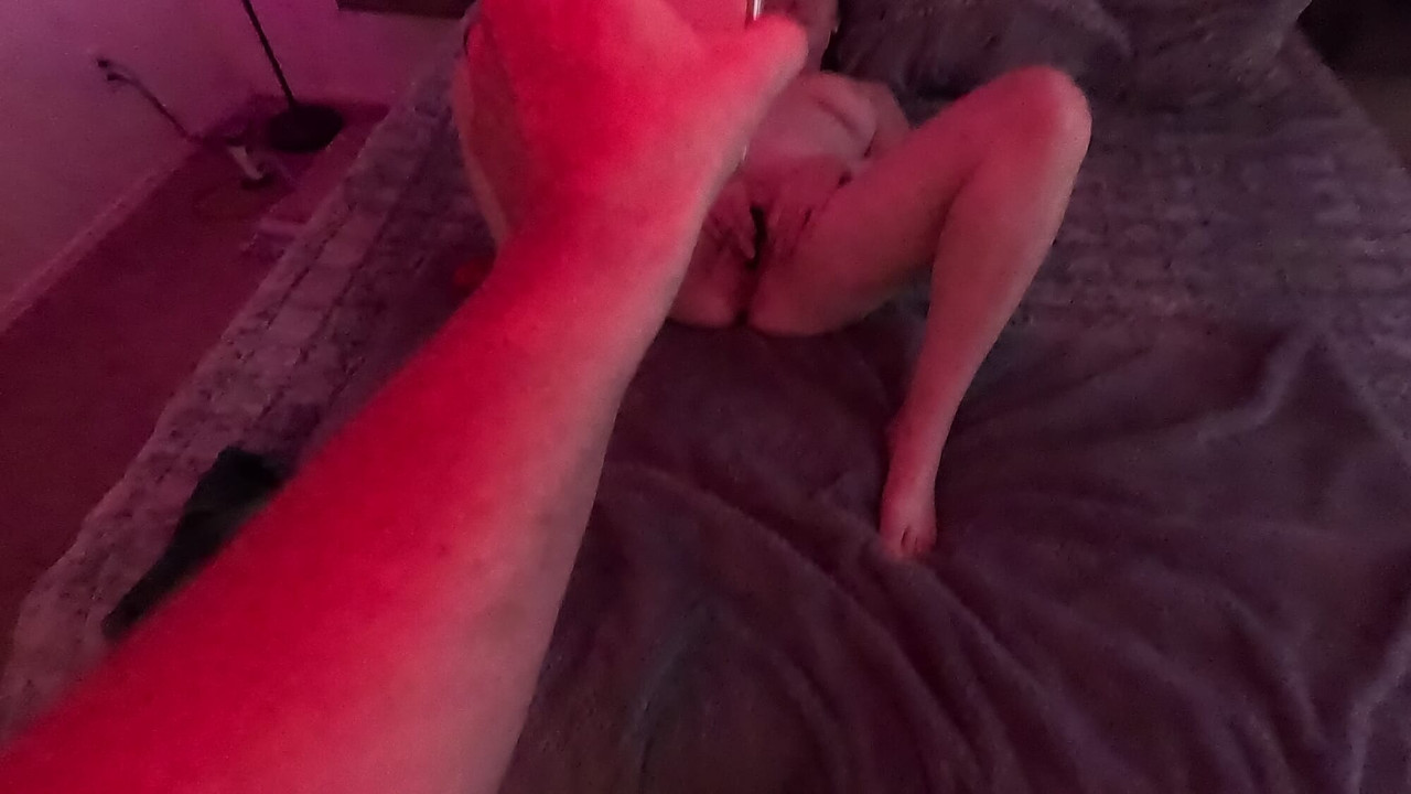 please play with me